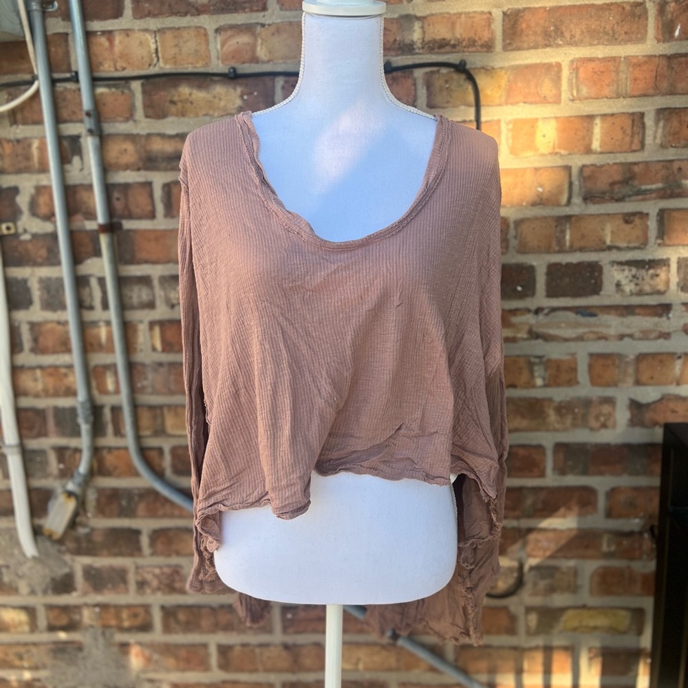 Free people blush long sleeve high low shirt size XS